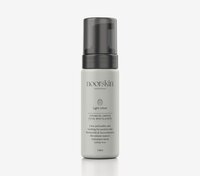 Light Velvet Espuma facial de limpeza Noorskin